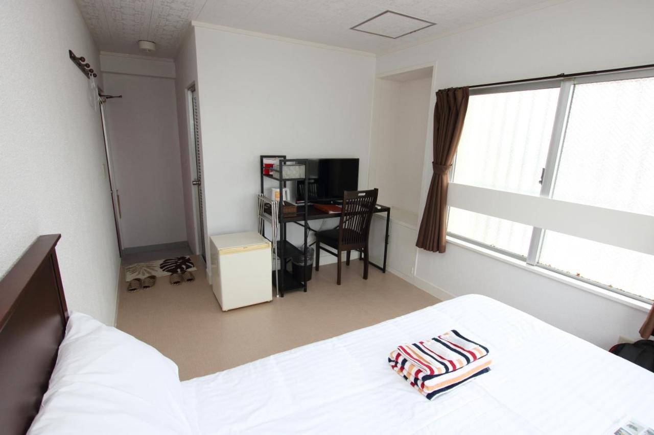 Seven House Urasoe Hotel Luaran gambar